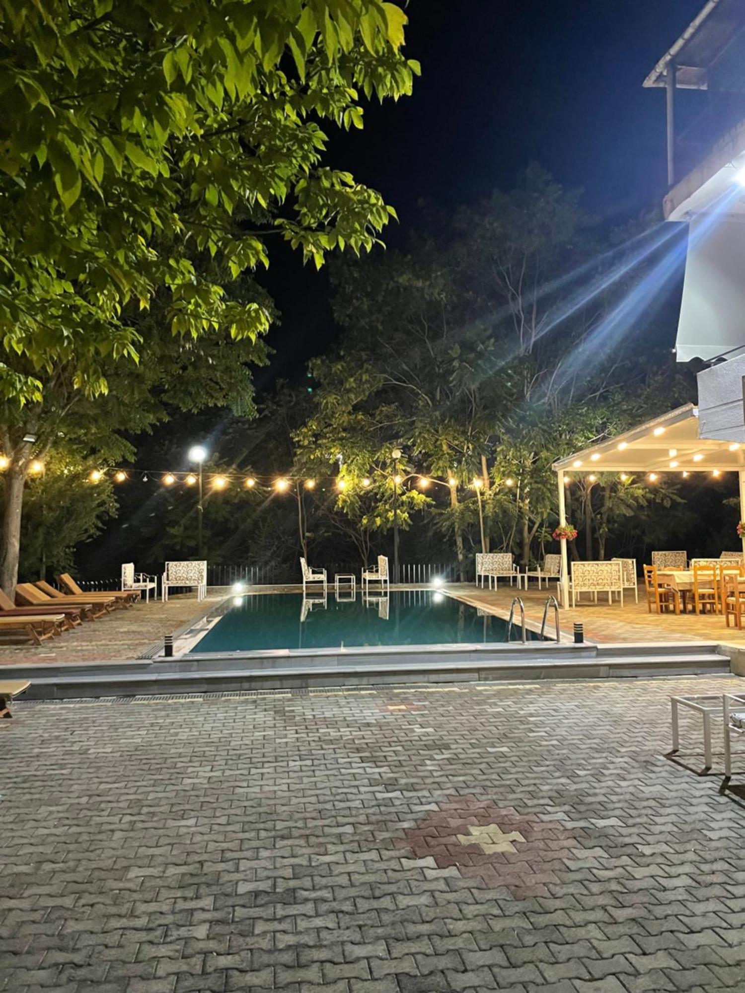 Hotel Aroma Përmet المظهر الخارجي الصورة