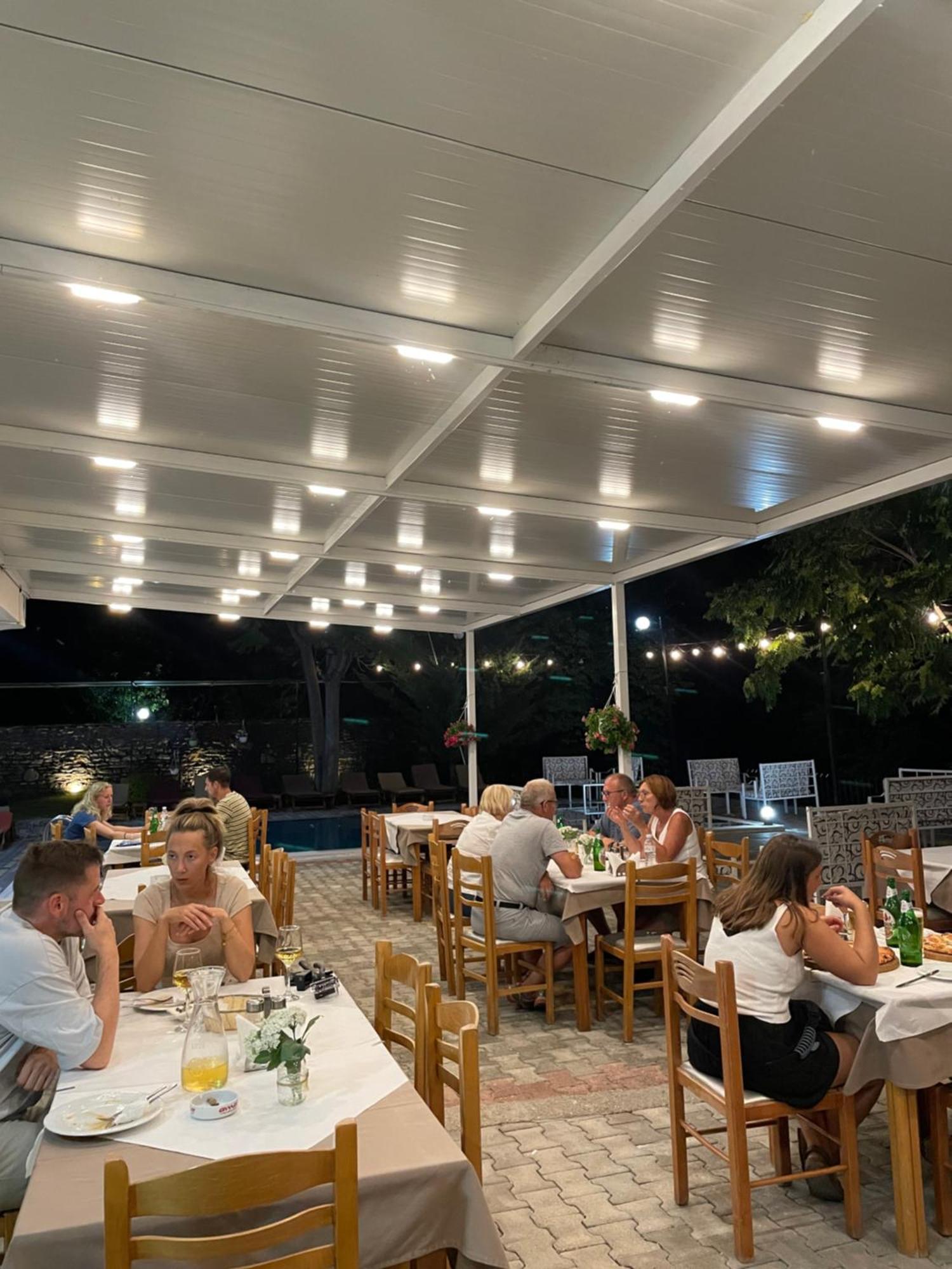 Hotel Aroma Përmet المظهر الخارجي الصورة