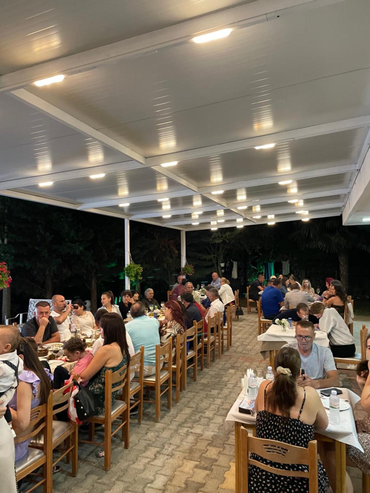 Hotel Aroma Përmet المظهر الخارجي الصورة