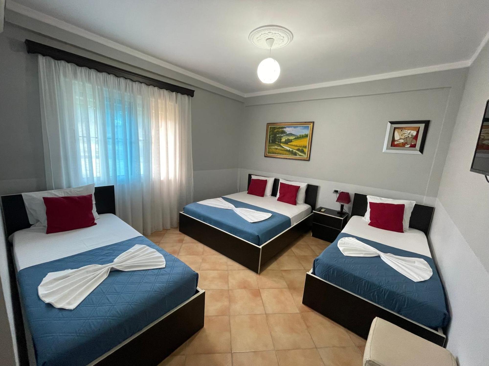 Hotel Aroma Përmet المظهر الخارجي الصورة